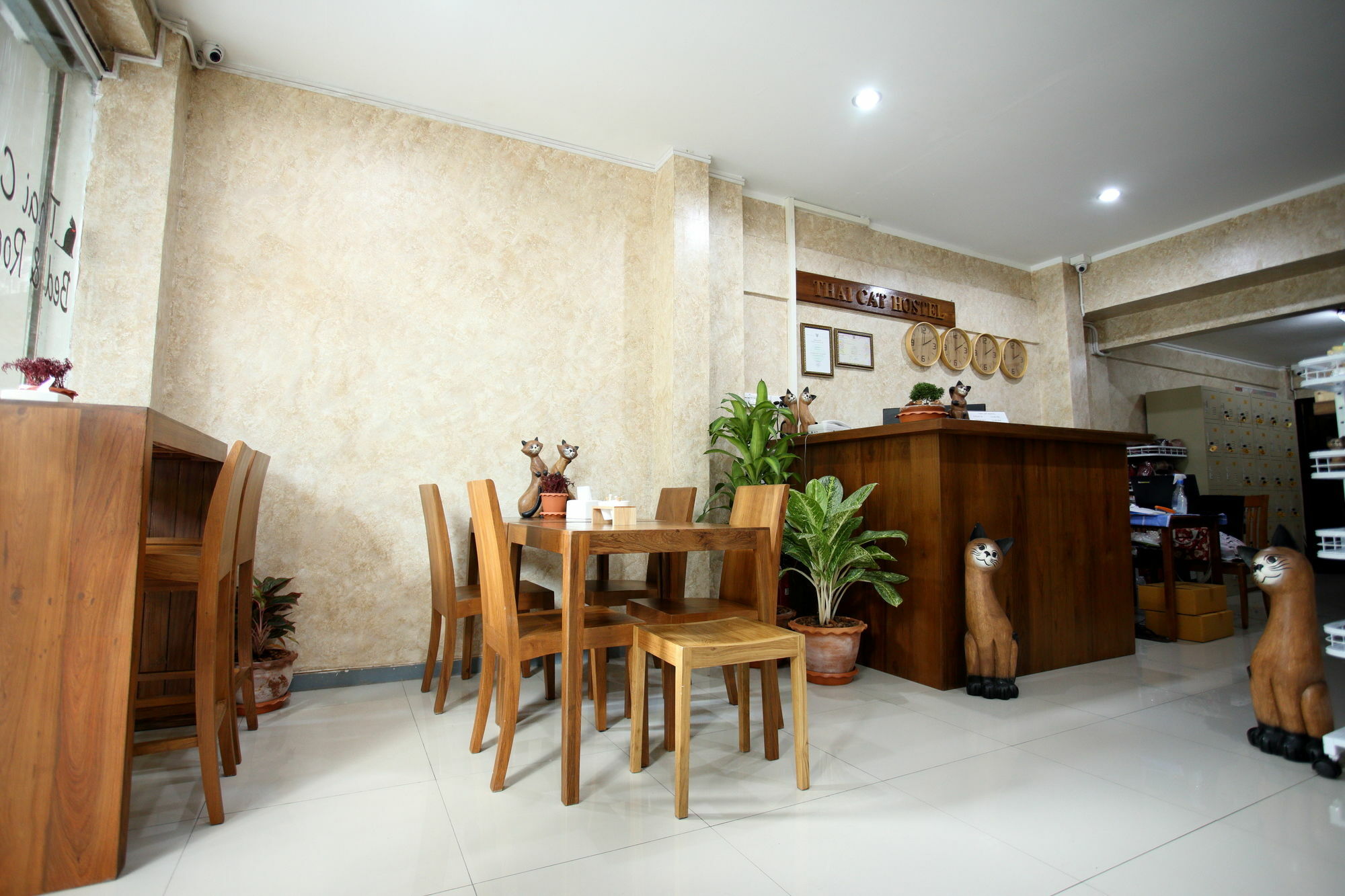 Thai Cat Hostel Bangkok Ngoại thất bức ảnh